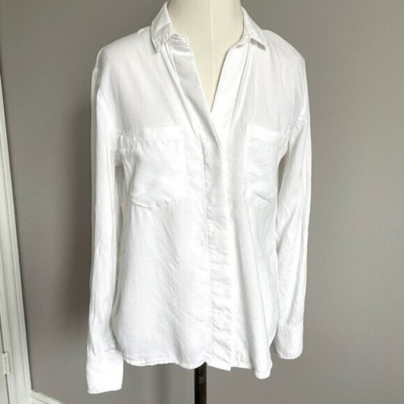 Anthropologie Cloth & Stone Split Back Button Down Button Shirt - Small - Picture 2 of 14